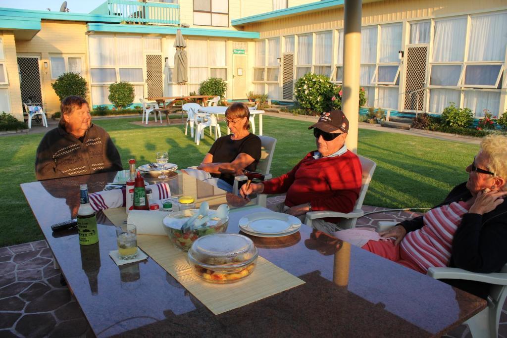 Mermaid Holiday Units Merimbula Ngoại thất bức ảnh